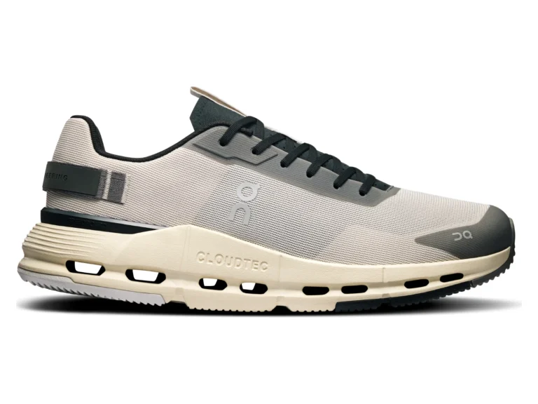 On Cloudnova Form 2 - Pearl Black