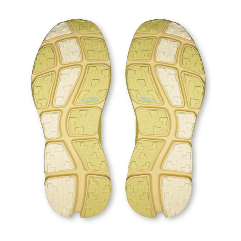 On Cloudsoma Moc - Acacia