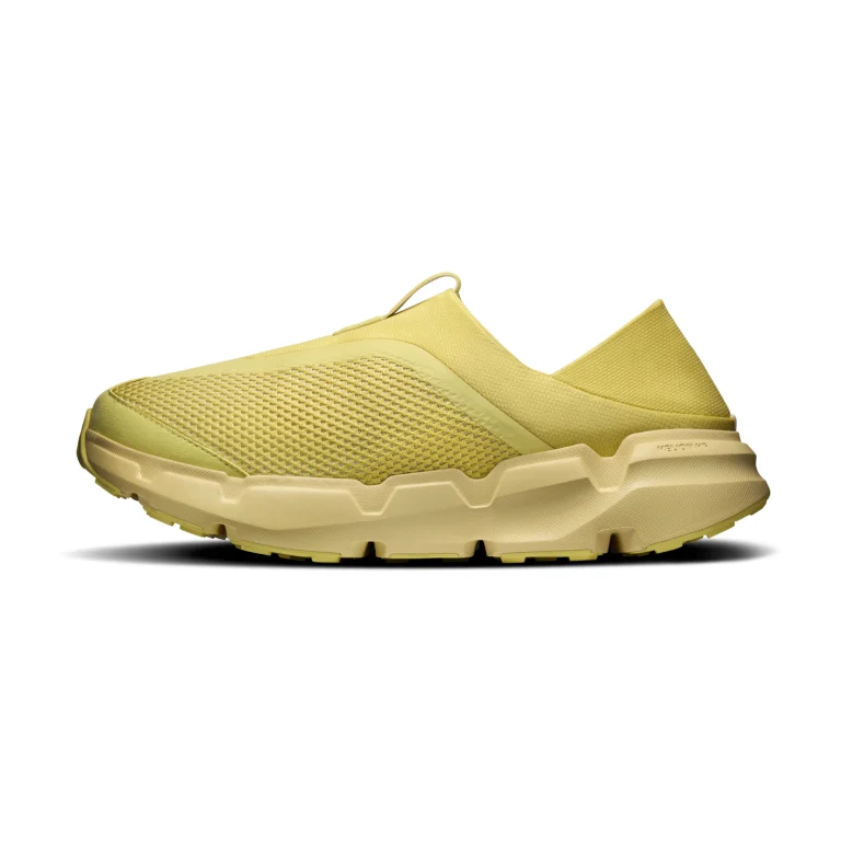 On Cloudsoma Moc - Acacia
