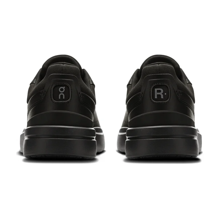 On The Roger Advantage - Black