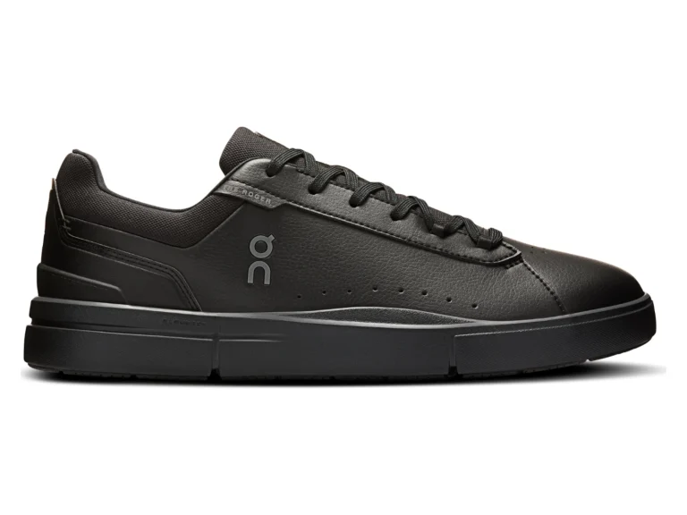 On The Roger Advantage - Black