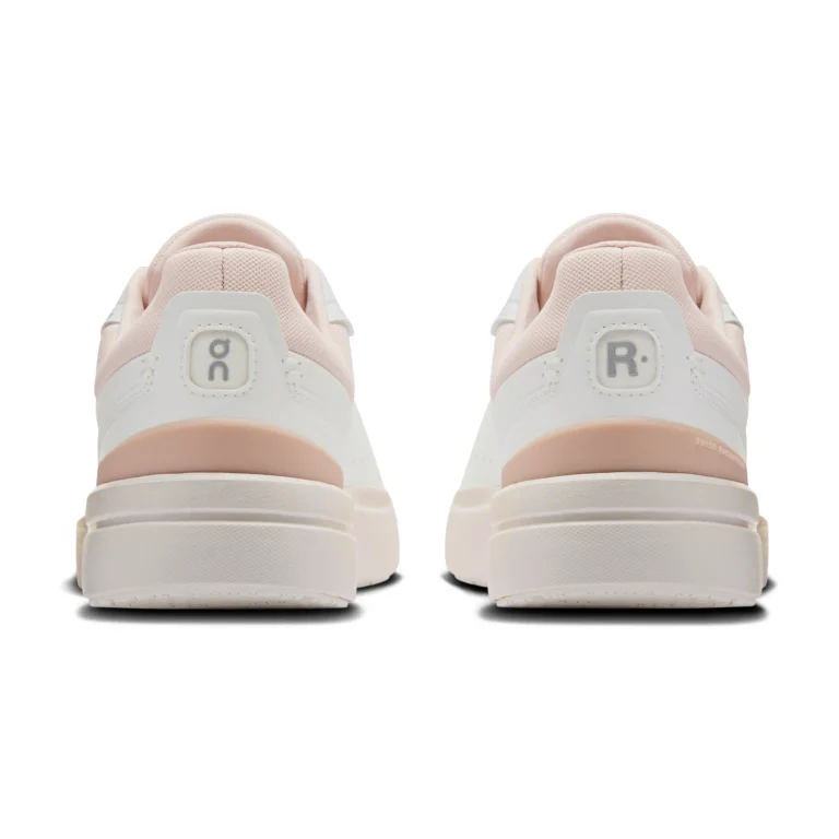 On The Roger Advantage - White Rosehip